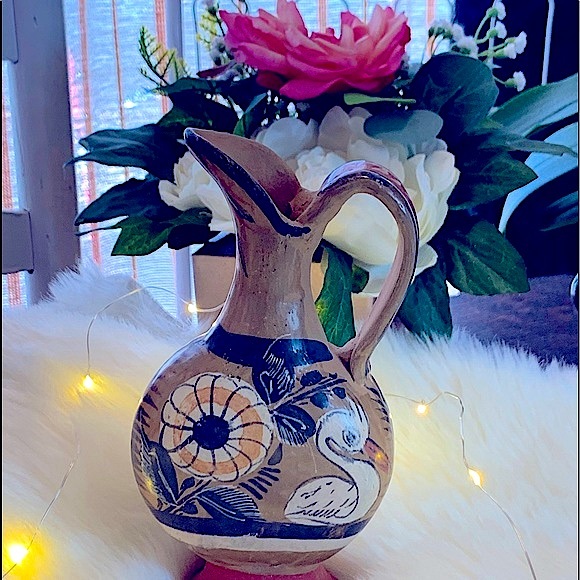 Tonala Mid-Century Mexican Folk Art Pottery HandPainted Signed Pitcher Vase Art - Picture 11 of 17